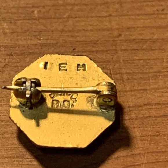 Antique 1920-1930 High School Pins & Pendant, Tonawanda, National Honor Society - Picture 14 of 16